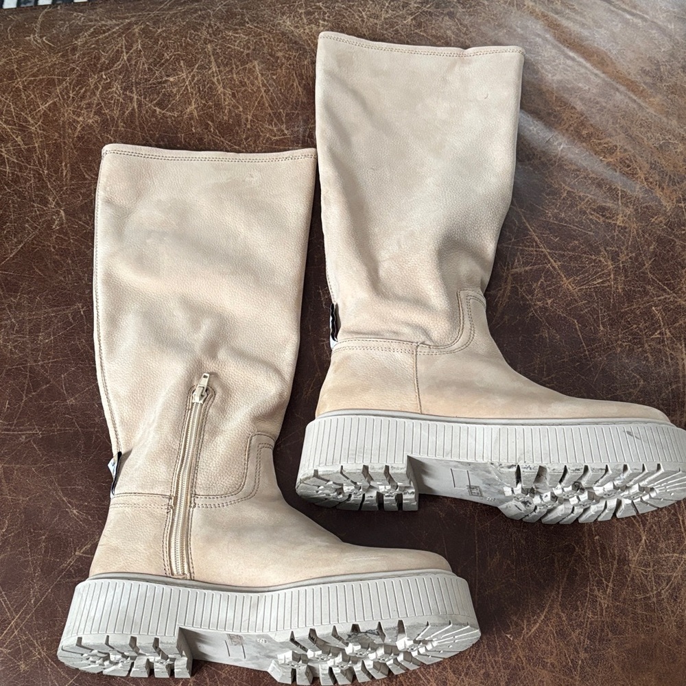 Musse & Cloud Light Tan Winter Boots